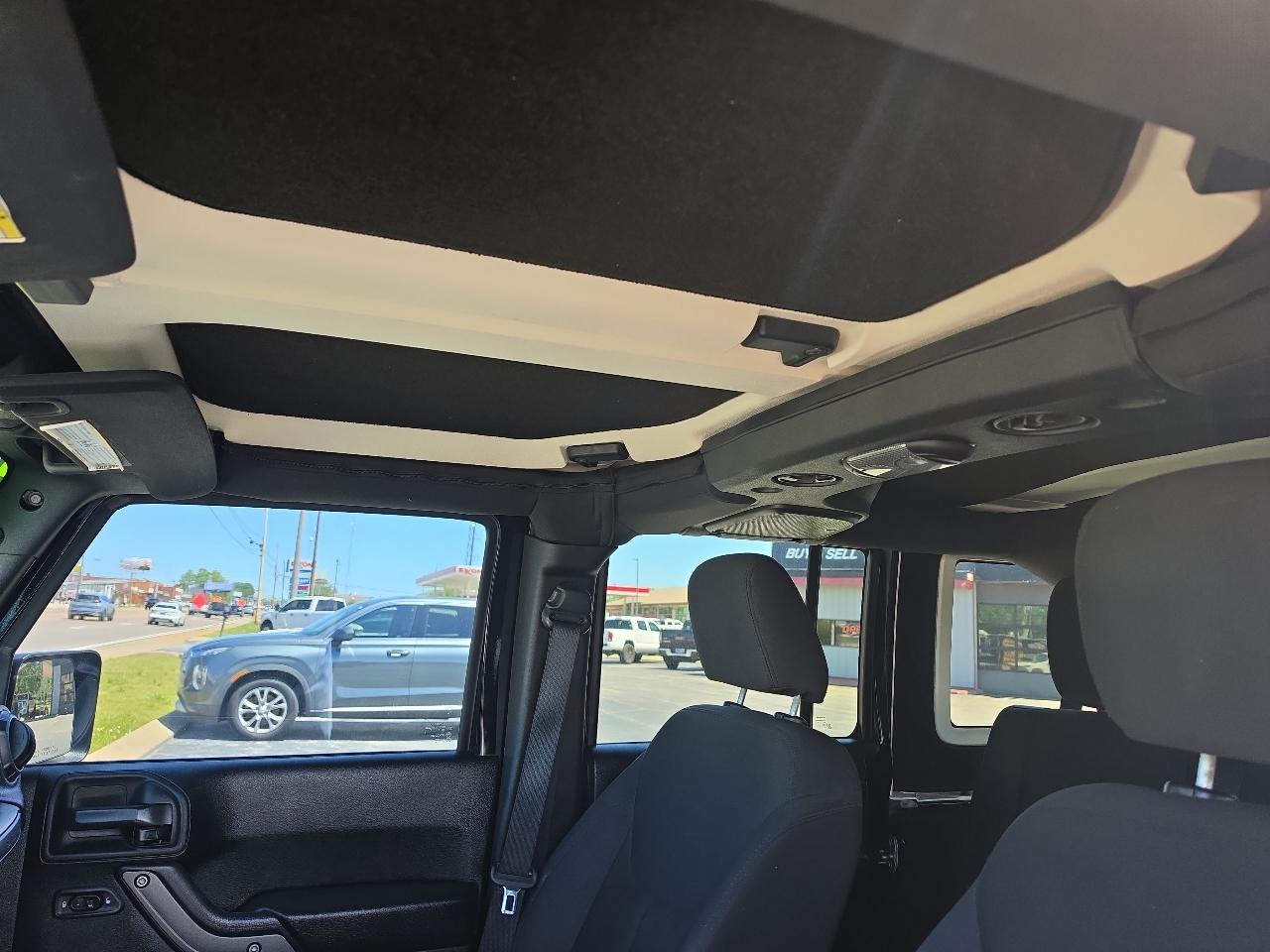Jeep Wrangler Unlimited Sport 4WD 2017