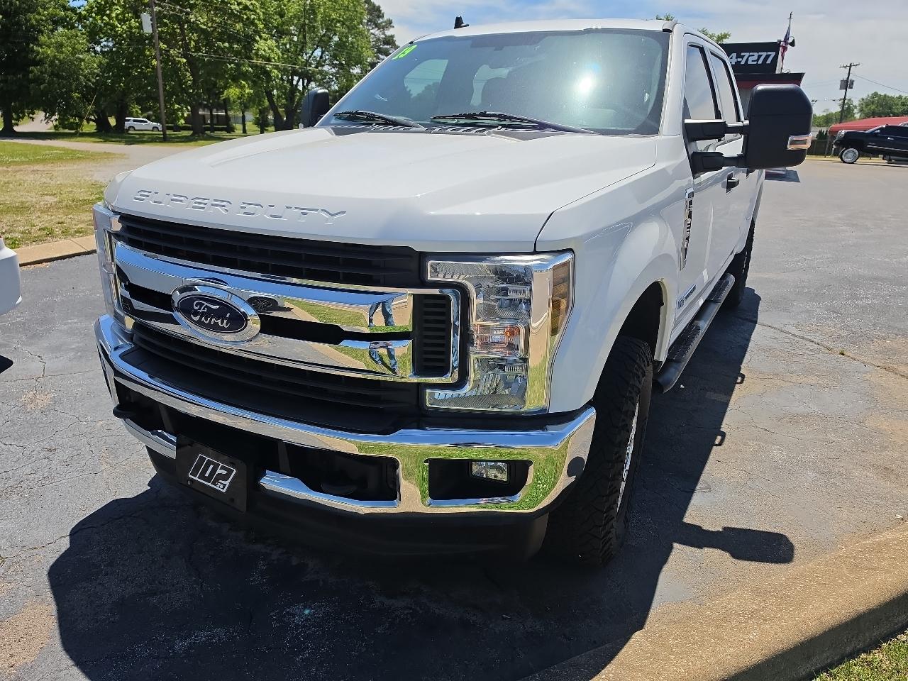 Ford F-250 SD XLT SuperCab Short Bed 4WD 2019