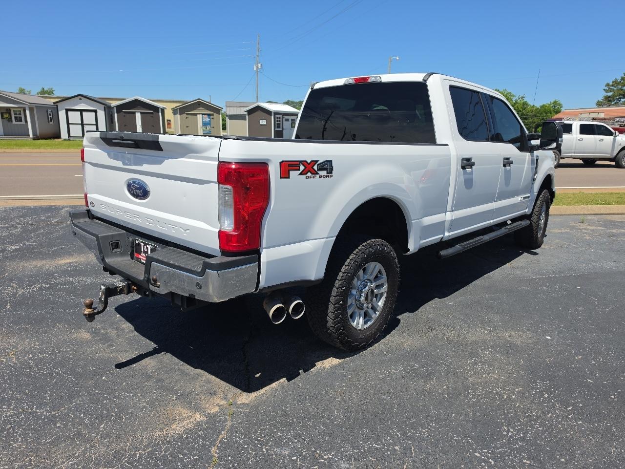 Ford F-250 SD XLT SuperCab Short Bed 4WD 2019