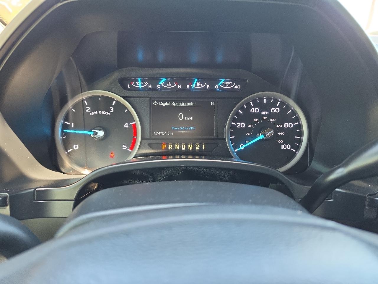Ford F-250 SD XLT SuperCab Short Bed 4WD 2019