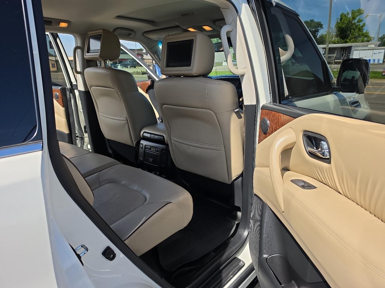 Nissan Armada Platinum 2WD 2017