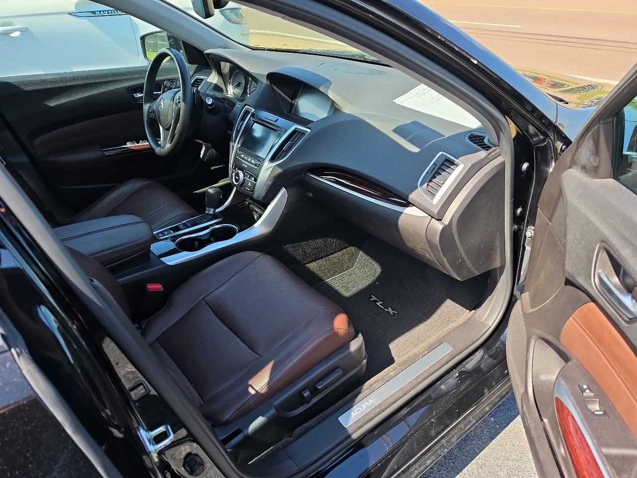 Acura TLX 8-Spd DCT w/Technology Package 2015