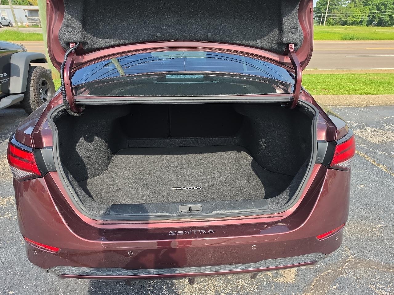 Nissan Sentra SV 2021