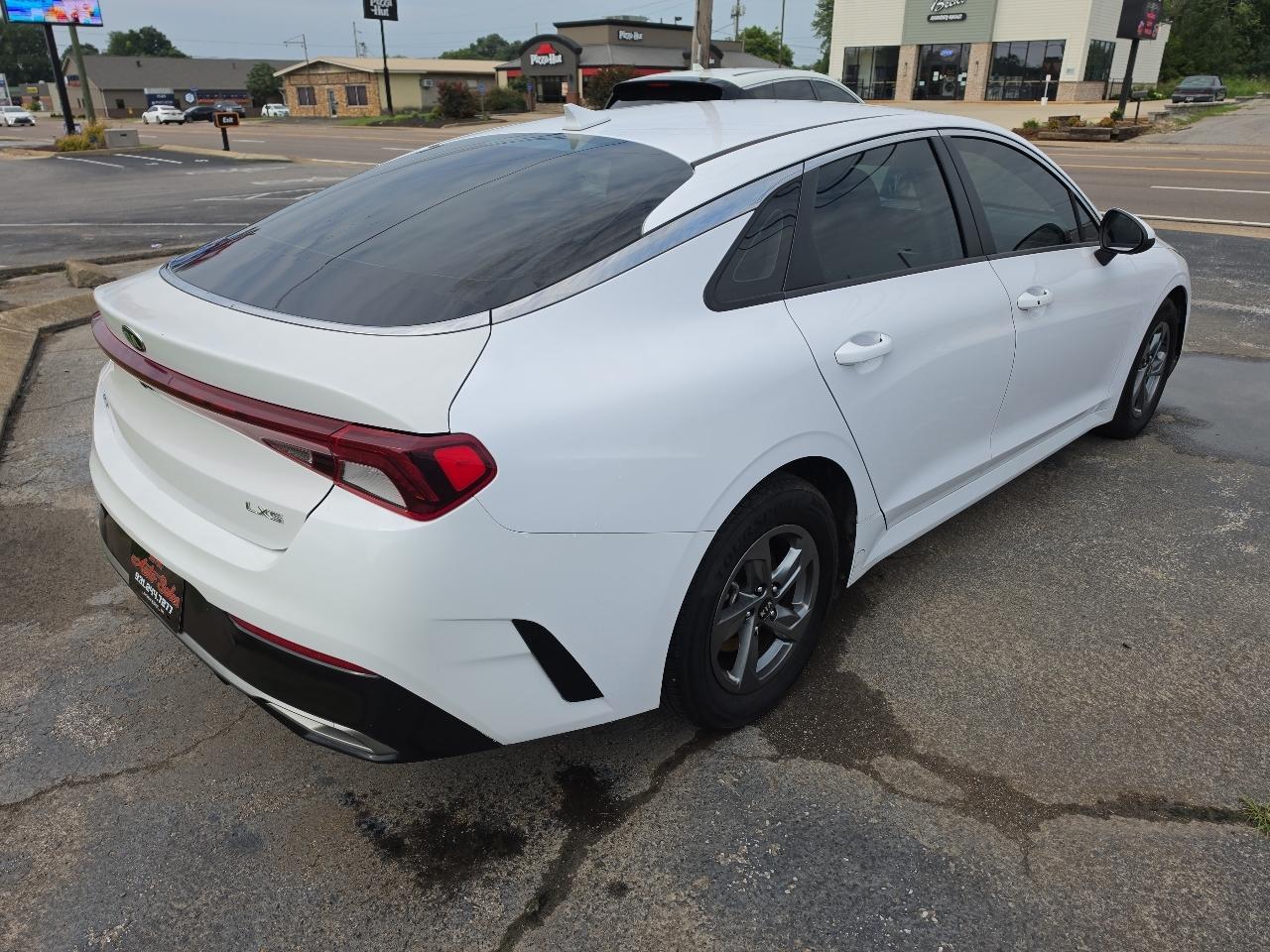 Kia K5 LXS 2021