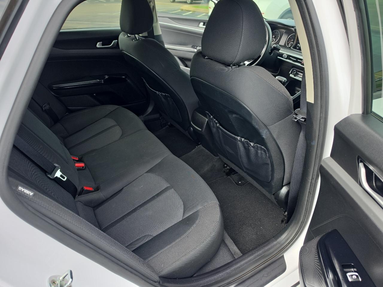 Kia K5 LXS 2021