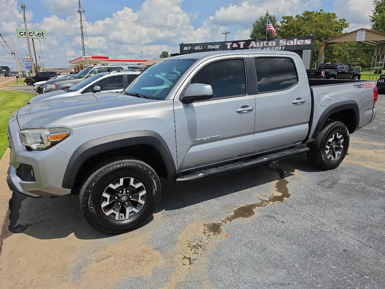 Toyota Tacoma  2016