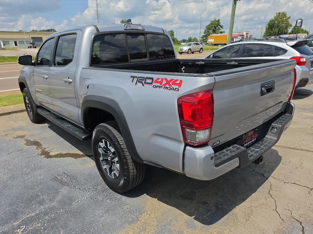 Toyota Tacoma  2016