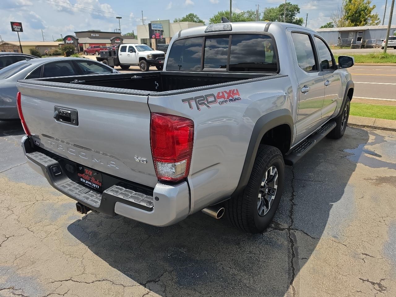 Toyota Tacoma  2016