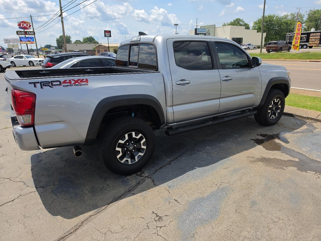 Toyota Tacoma  2016