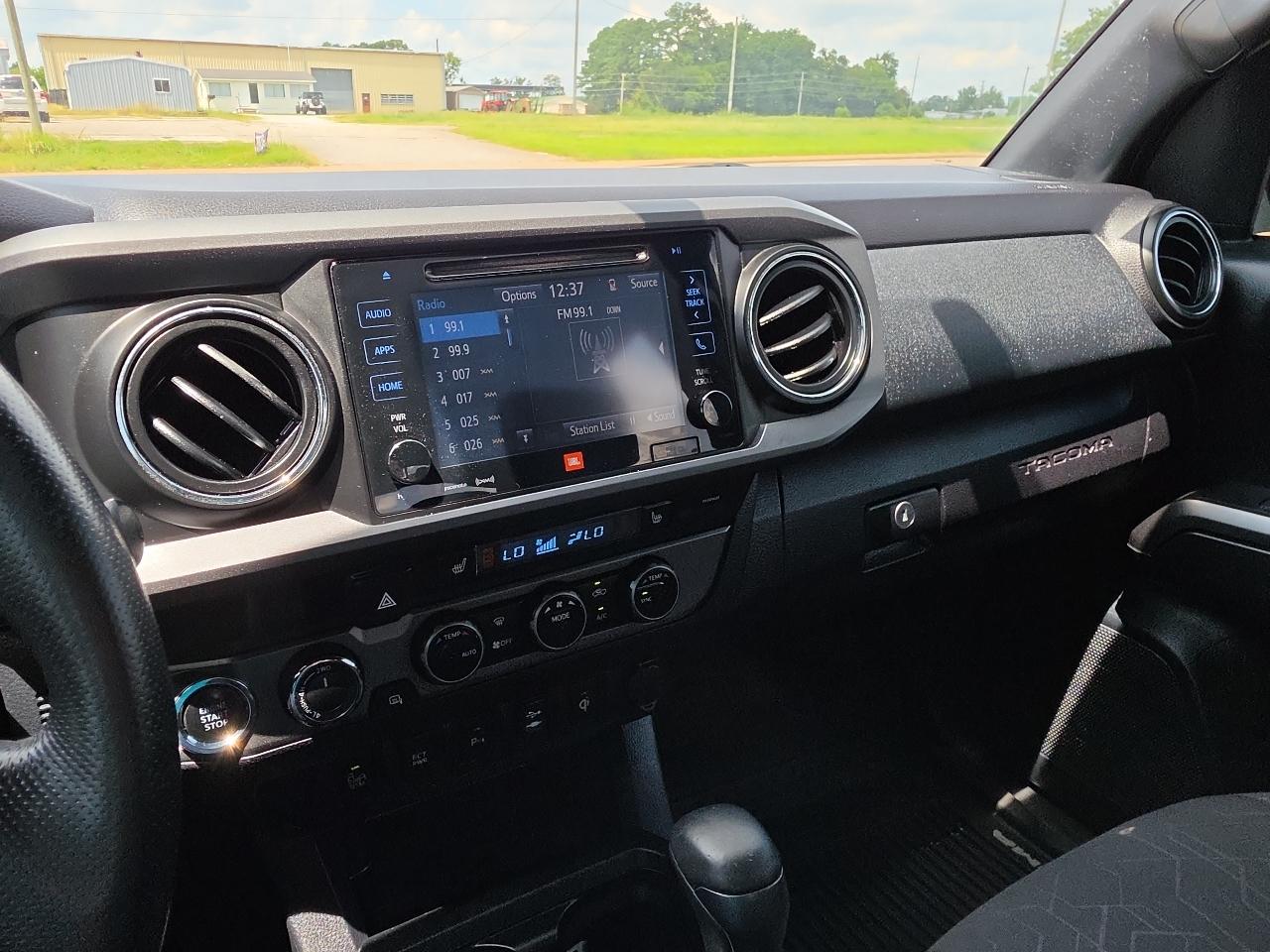 Toyota Tacoma  2016