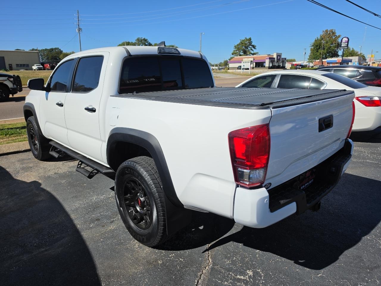 Toyota Tacoma SR5 Double Cab Long Bed V6 6AT 4WD 2016