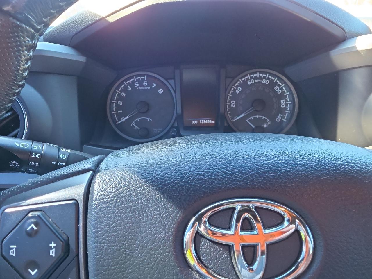 Toyota Tacoma SR5 Double Cab Long Bed V6 6AT 4WD 2016