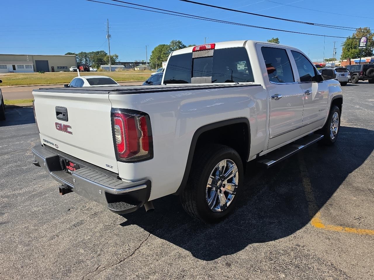 GMC Sierra 1500 SLT Crew Cab Short Box 4WD 2018