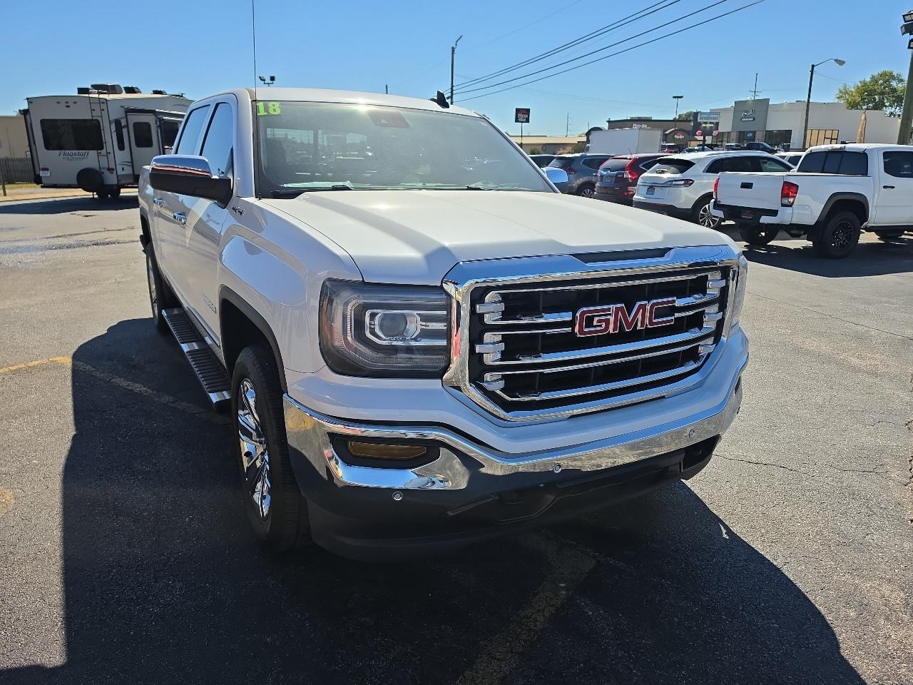 GMC Sierra 1500 SLT Crew Cab Short Box 4WD 2018