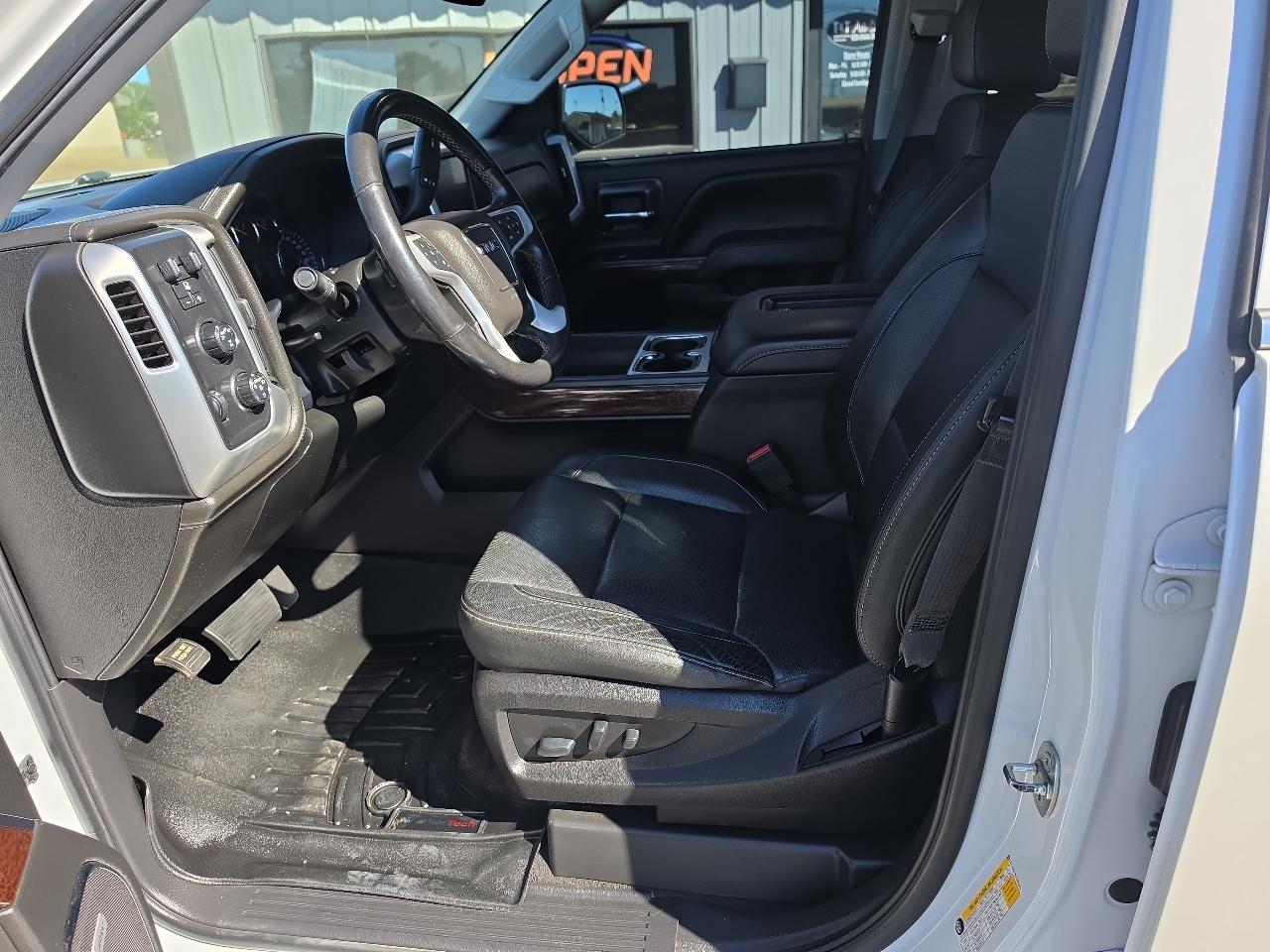 GMC Sierra 1500 SLT Crew Cab Short Box 4WD 2018