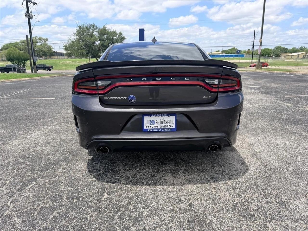 Dodge Charger  2021