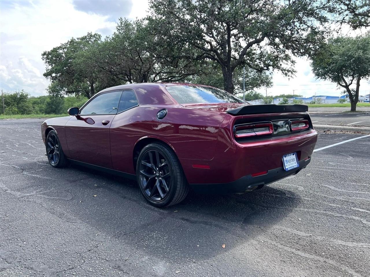 Dodge Challenger  2020