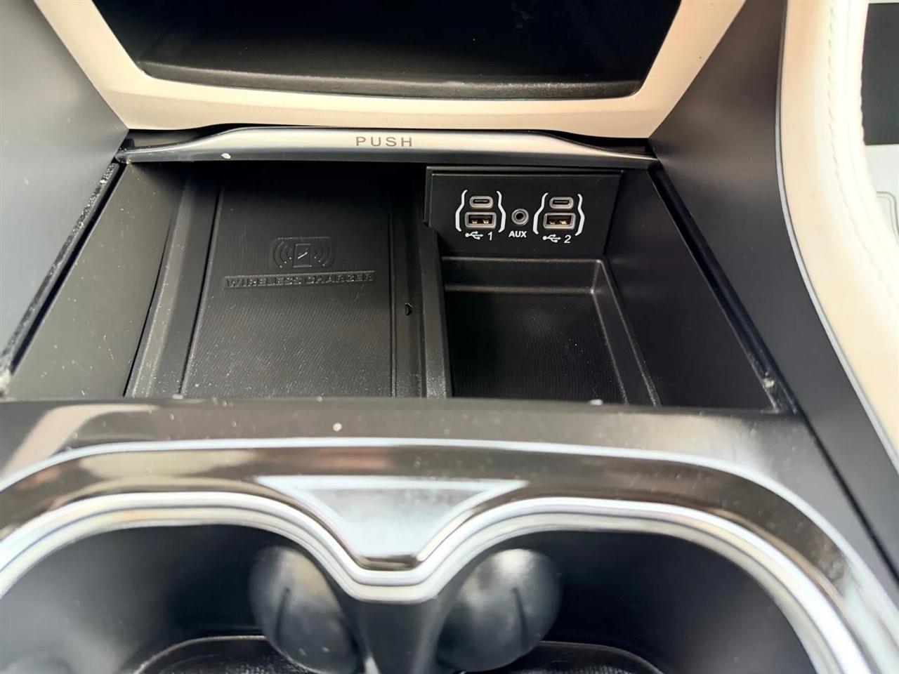 Chrysler Pacifica Limited 2023