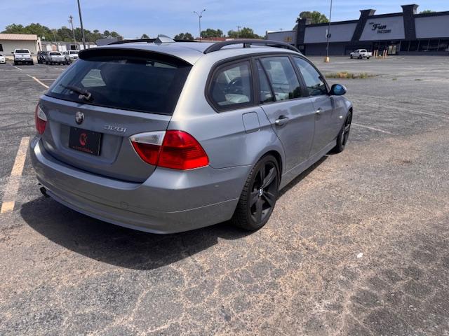 BMW 3-Series Sport Wagon 328i 2007