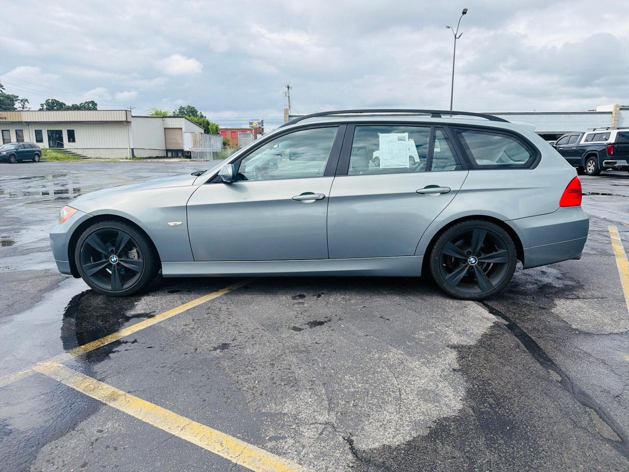BMW 3-Series Sport Wagon 328i 2007