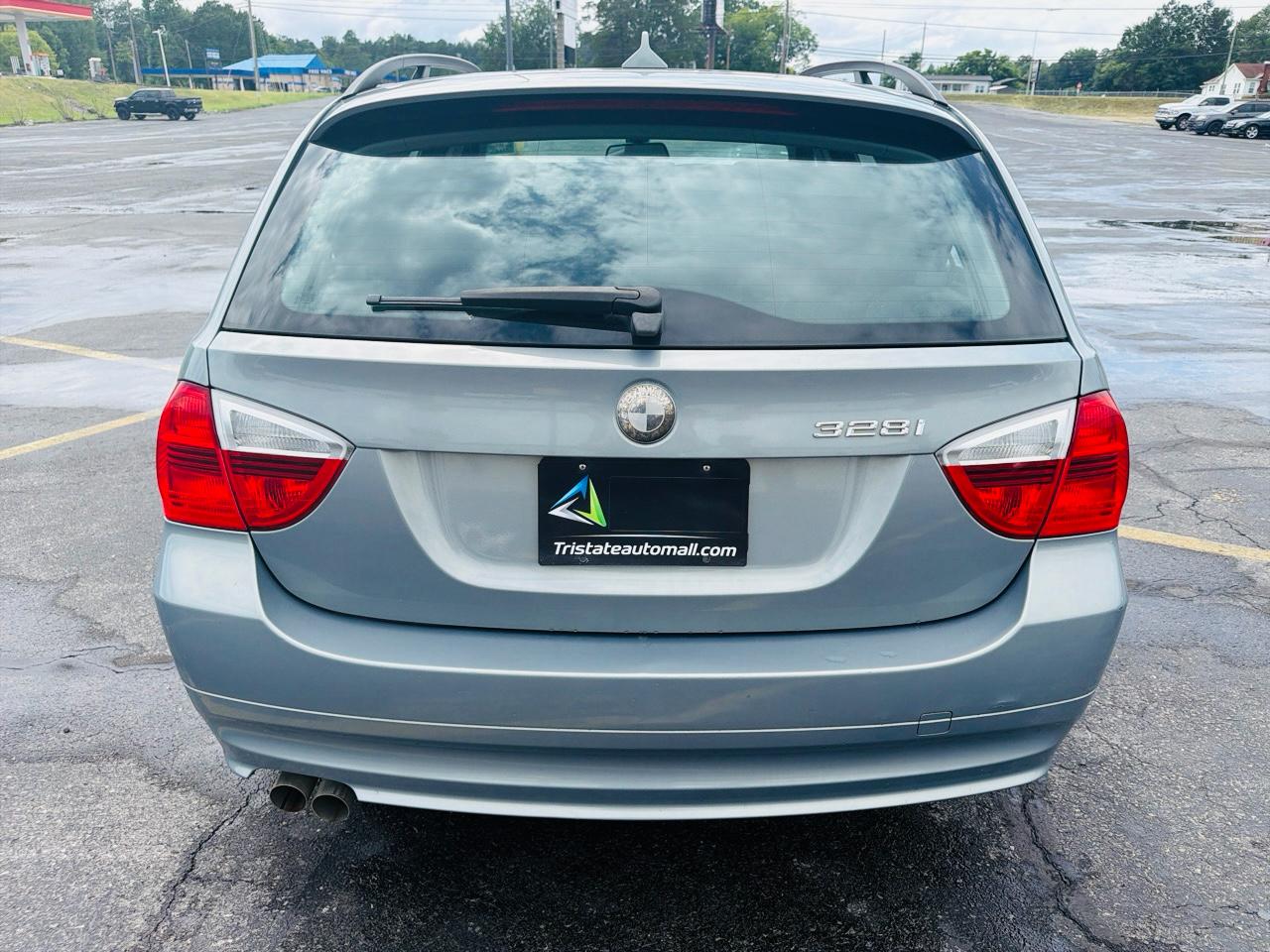 BMW 3-Series Sport Wagon 328i 2007