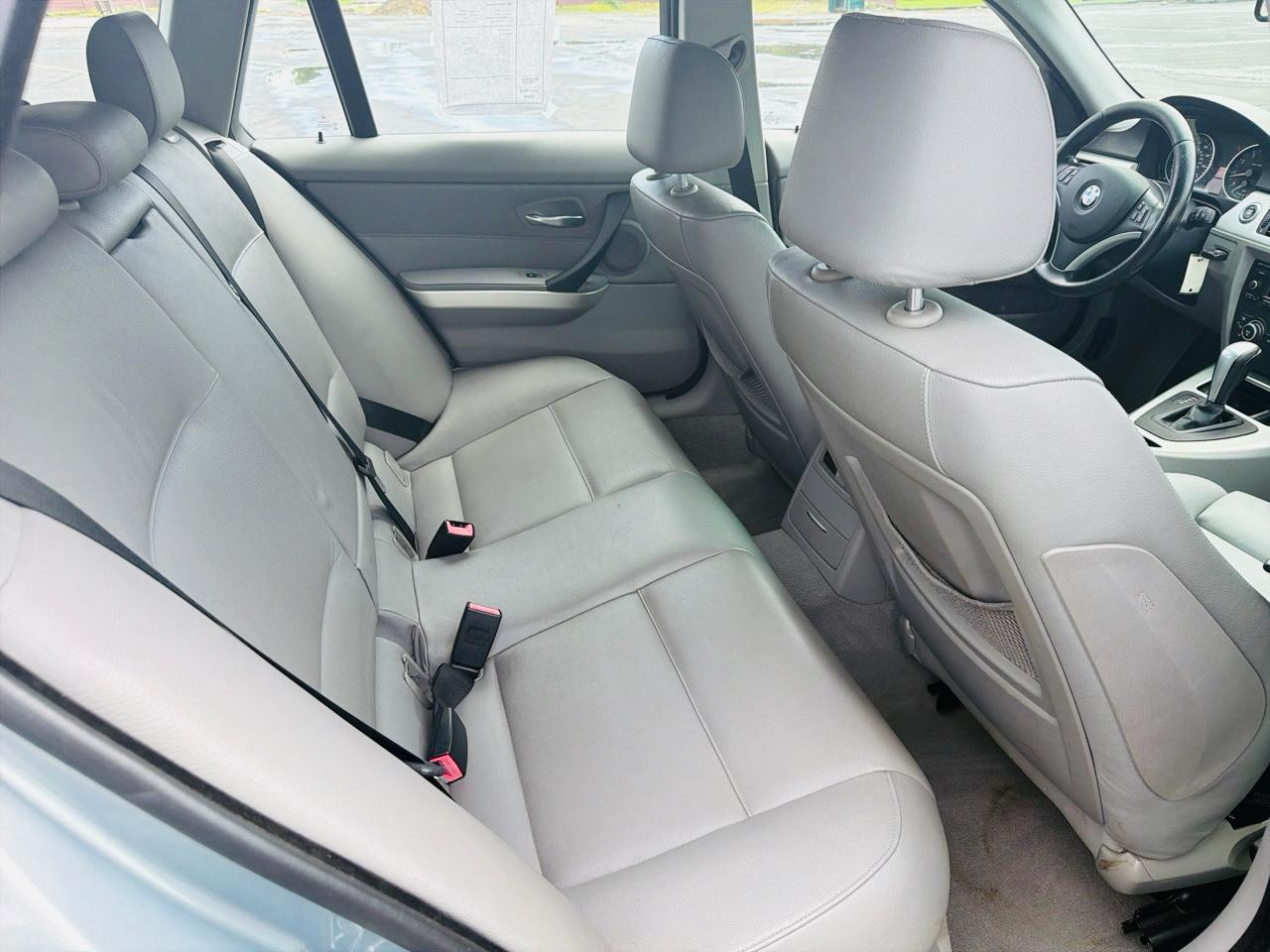 BMW 3-Series Sport Wagon 328i 2007