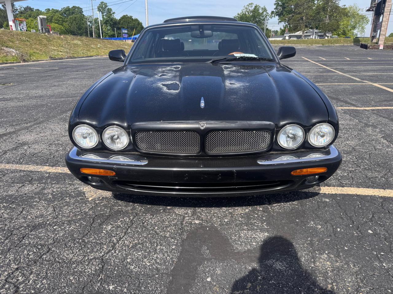 Jaguar XJ Sedan XJR 2000
