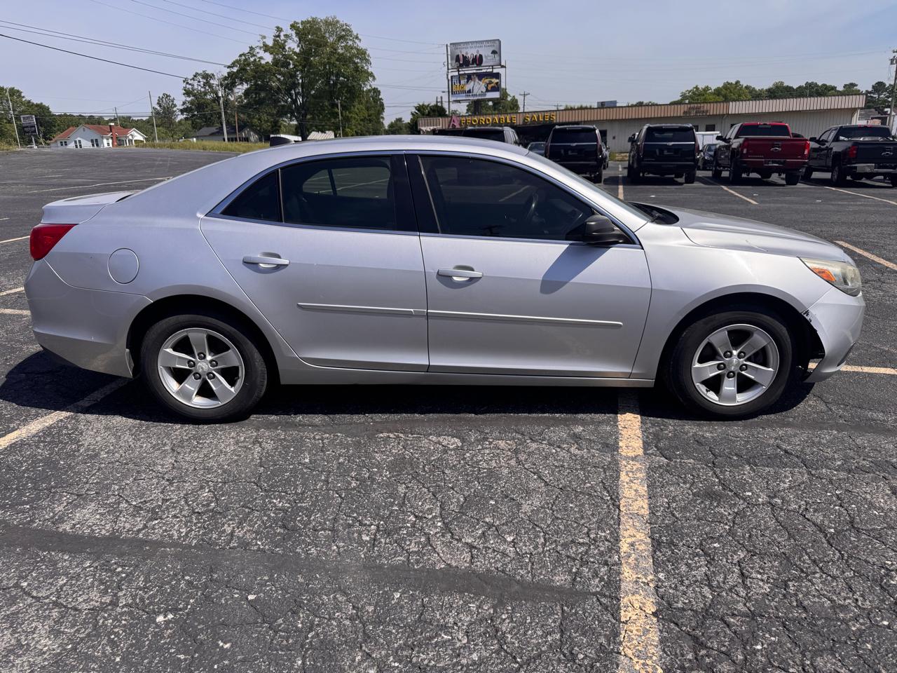 Chevrolet Malibu LS 2013