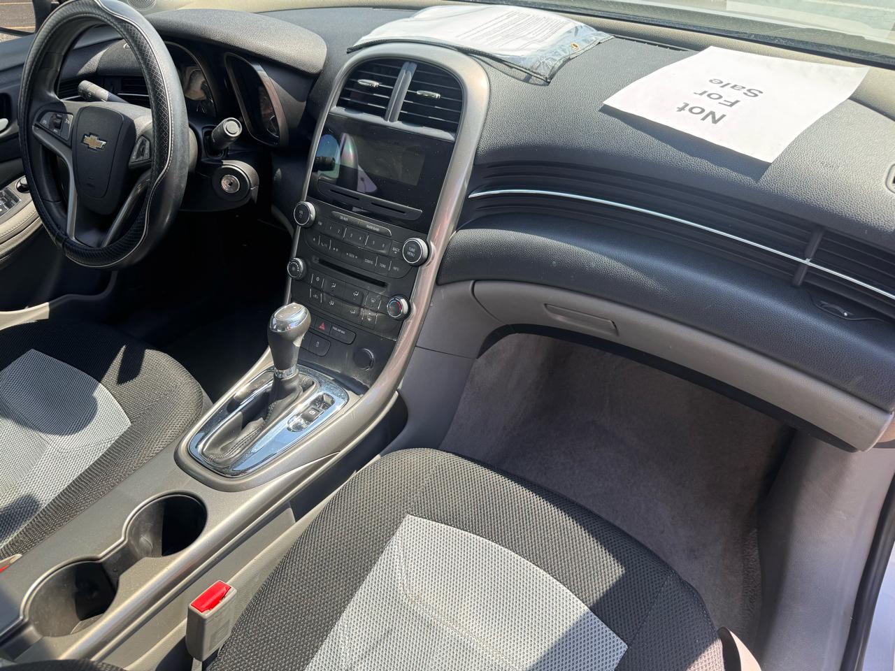 Chevrolet Malibu LS 2013