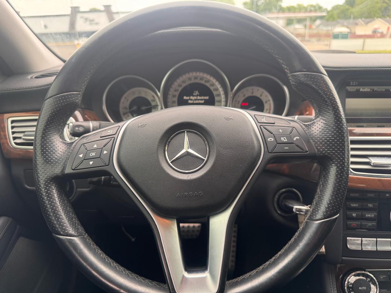 Mercedes-Benz CLS-Class CLS550 4MATIC 2014