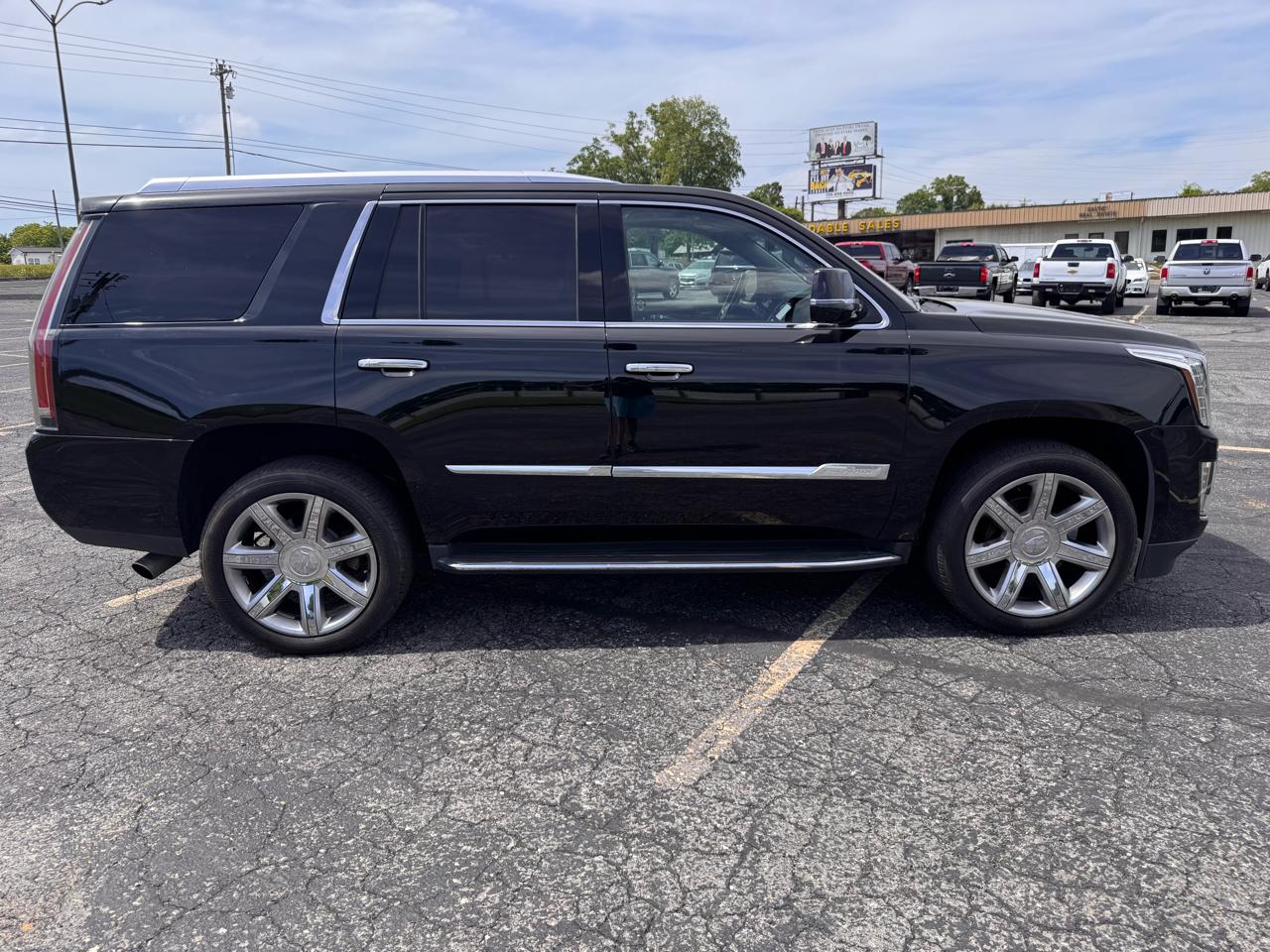 Cadillac Escalade 4WD 2017