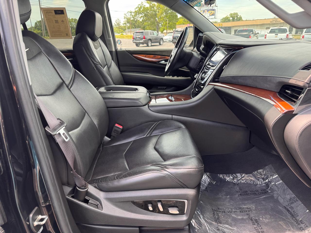 Cadillac Escalade 4WD 2017