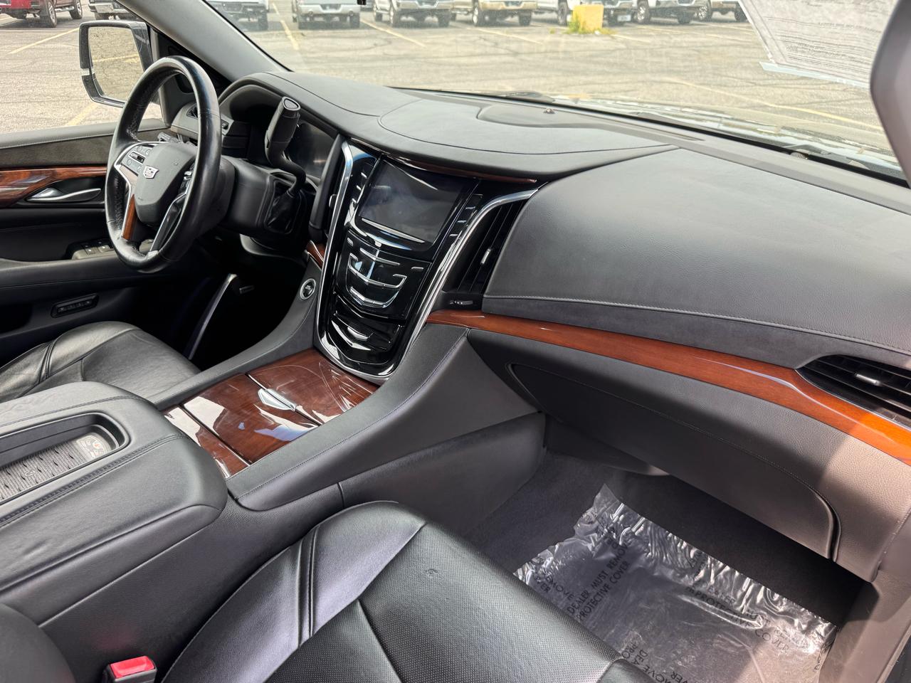 Cadillac Escalade 4WD 2017