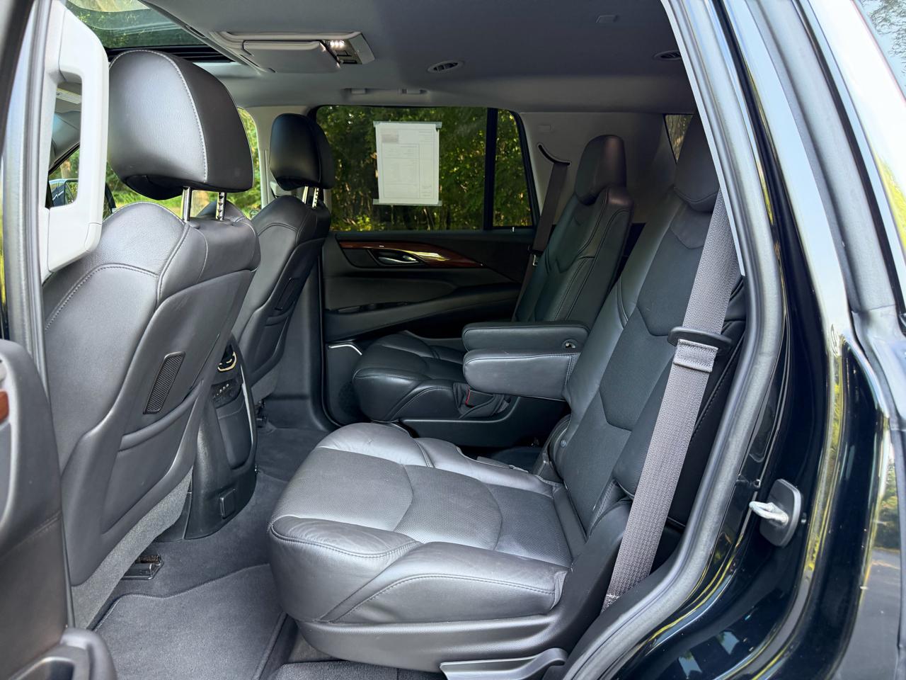 Cadillac Escalade 4WD 2017