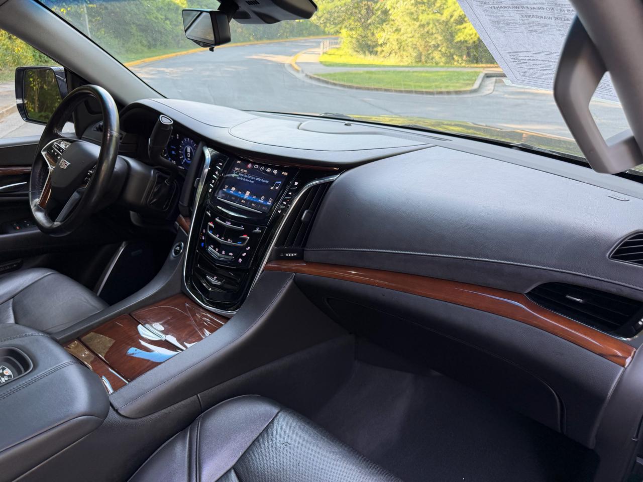 Cadillac Escalade 4WD 2017