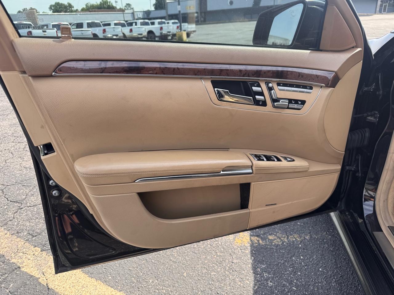 Mercedes-Benz S-Class S63 AMG 2010