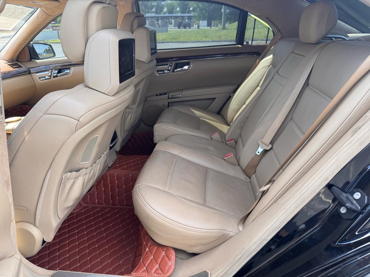 Mercedes-Benz S-Class S63 AMG 2010