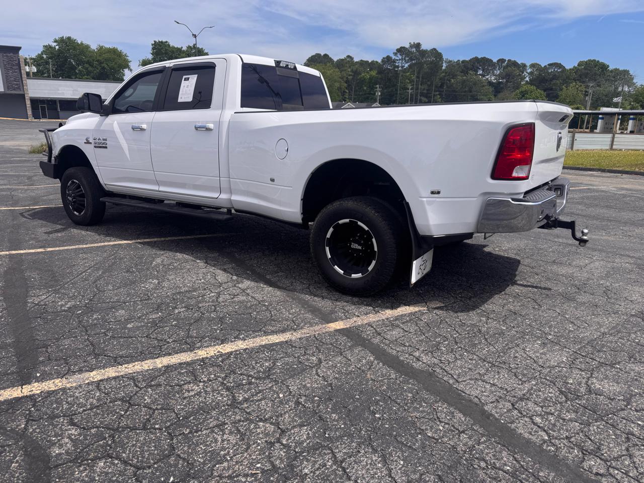 RAM 3500 SLT Crew Cab LWB 4WD DRW 2017