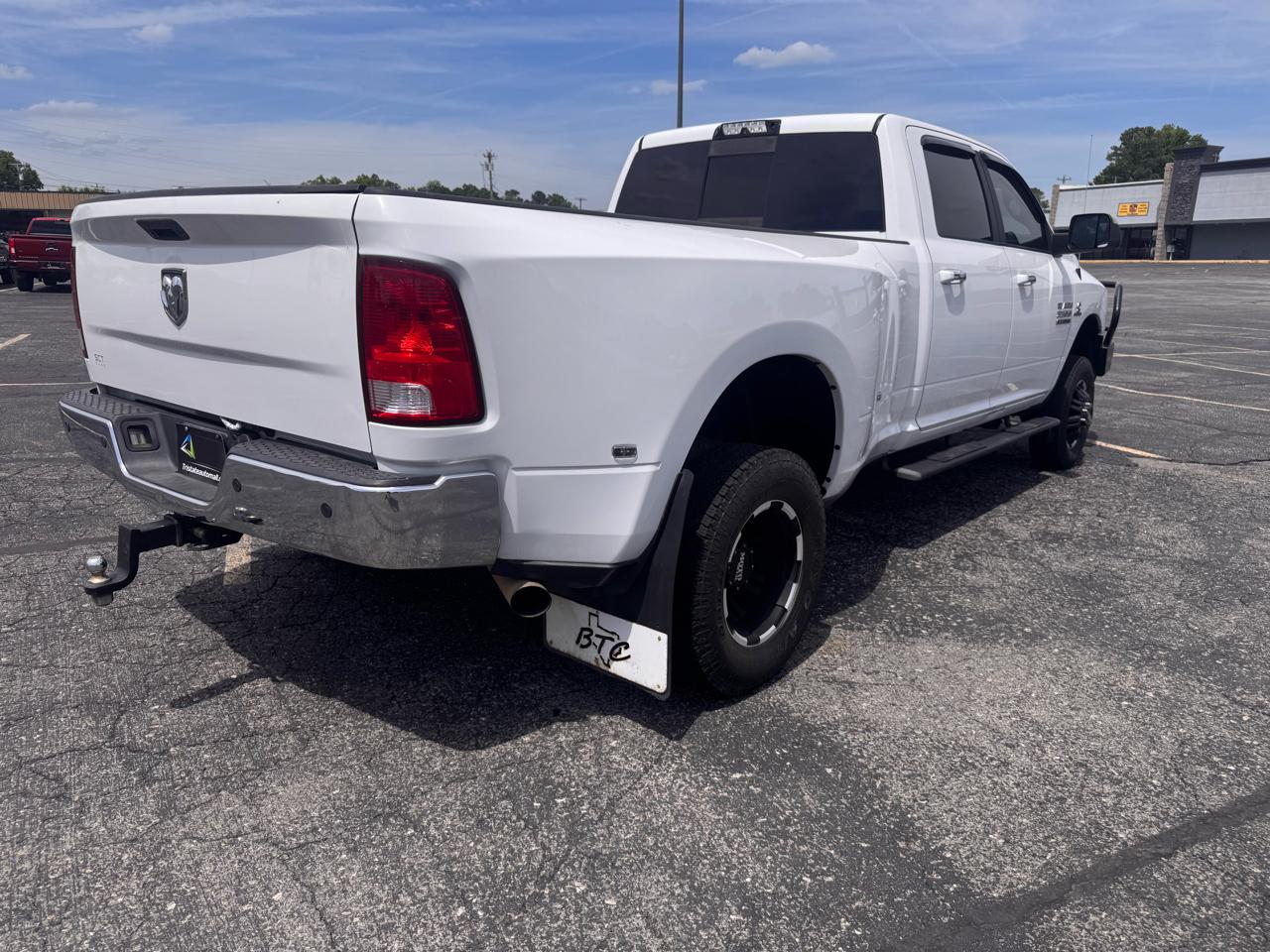 RAM 3500 SLT Crew Cab LWB 4WD DRW 2017
