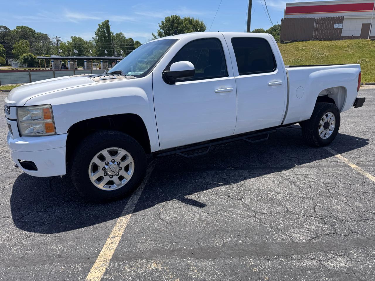 Chevrolet Silverado 2500HD LT Crew Cab 4WD 2014