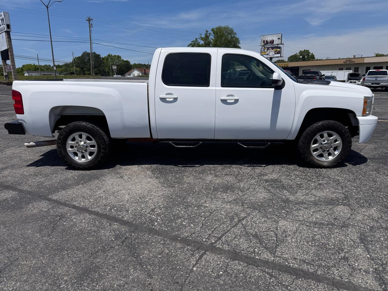 Chevrolet Silverado 2500HD LT Crew Cab 4WD 2014