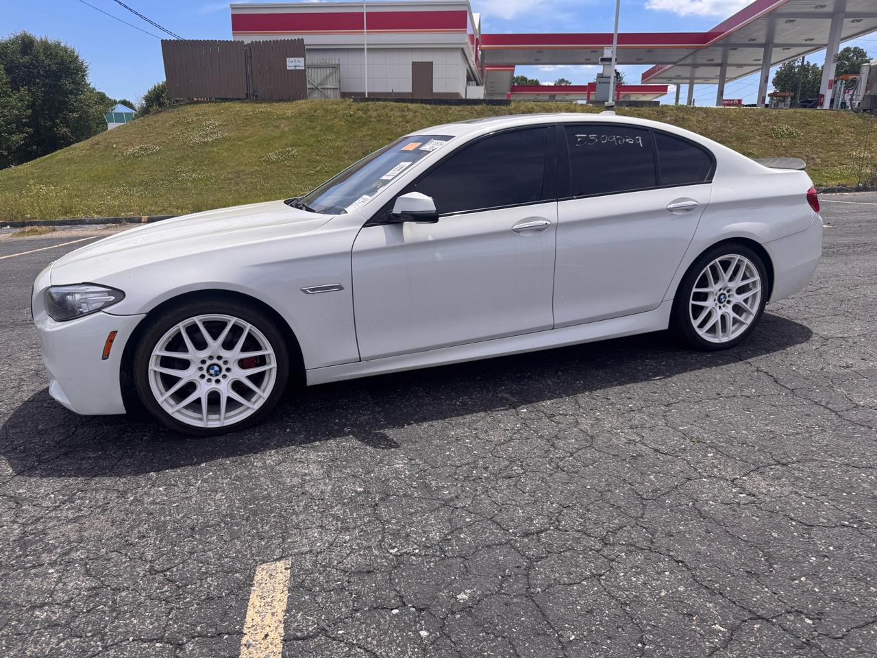 BMW 5-Series 535i 2014