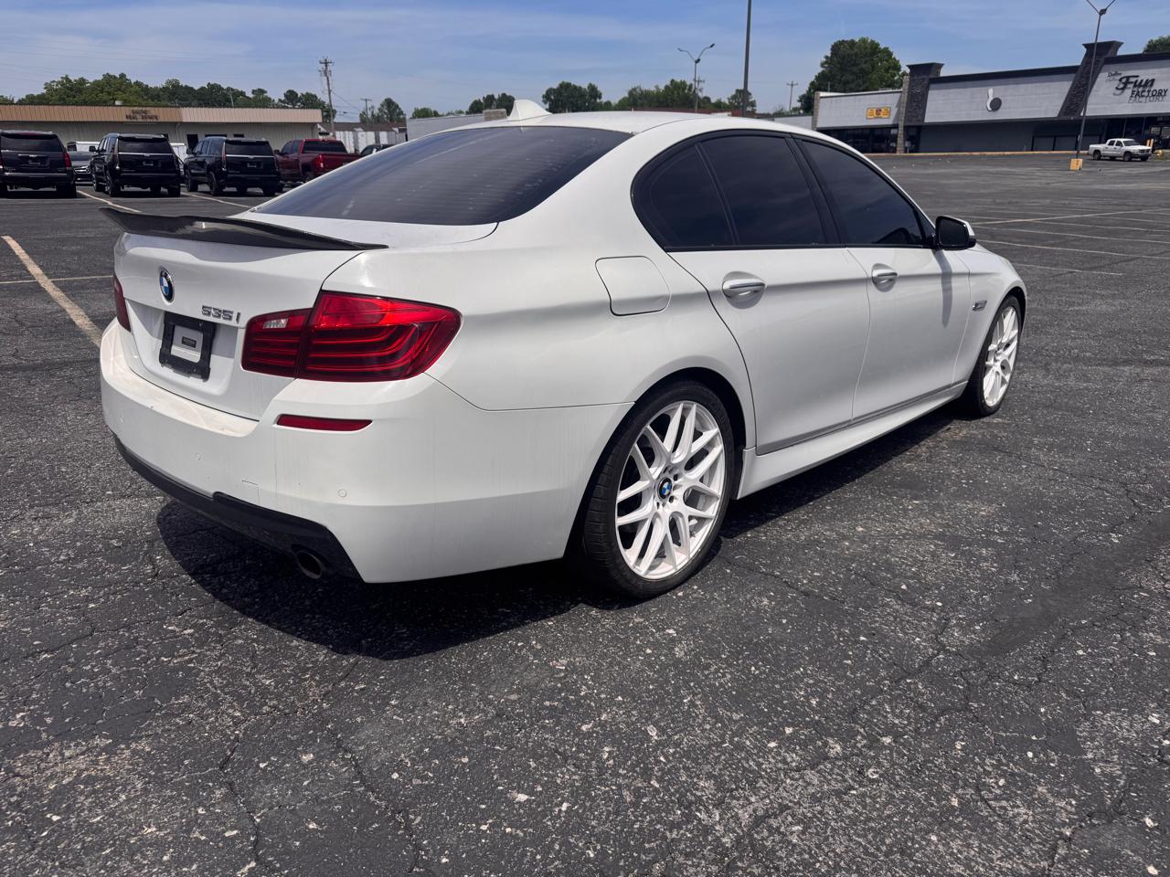 BMW 5-Series 535i 2014