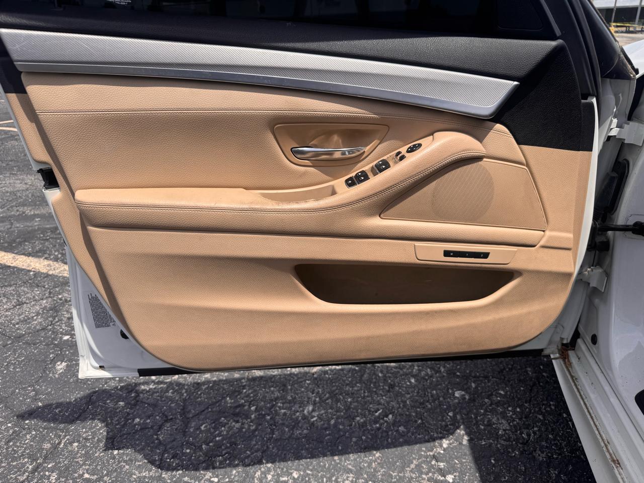BMW 5-Series 535i 2014