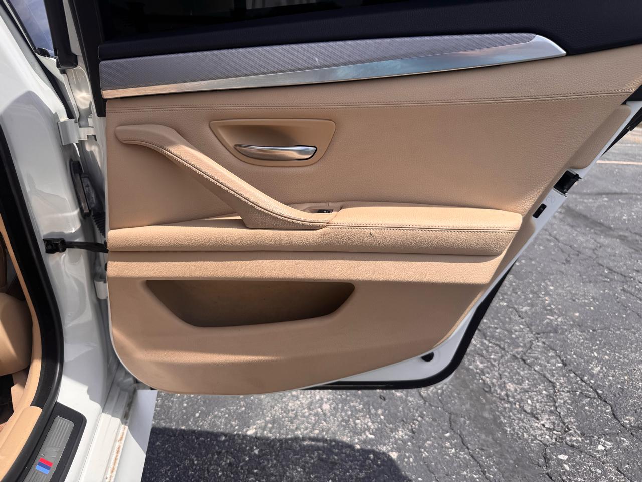 BMW 5-Series 535i 2014