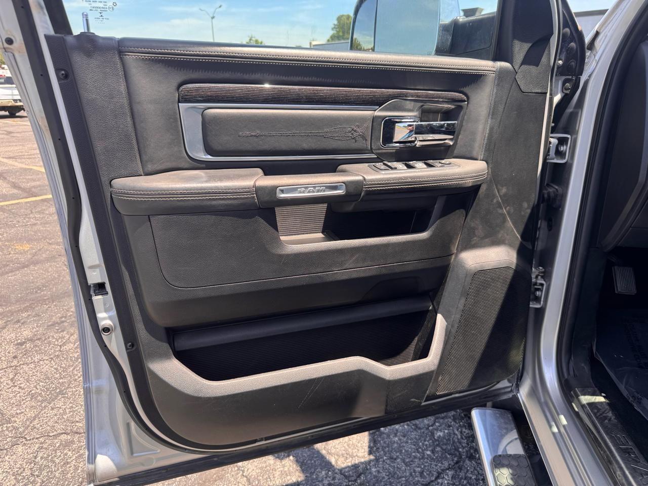 RAM 1500 Laramie Longhorn Edition Crew Cab LWB 4WD 2014