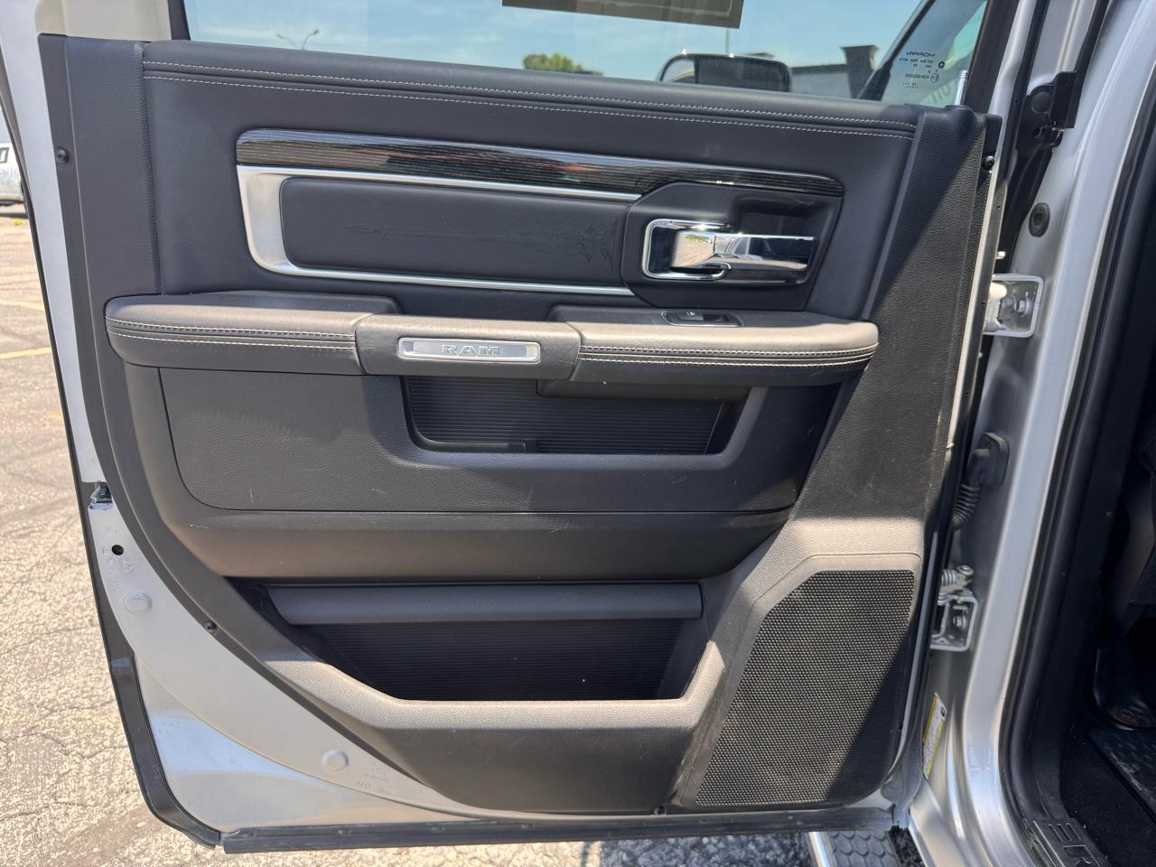 RAM 1500 Laramie Longhorn Edition Crew Cab LWB 4WD 2014