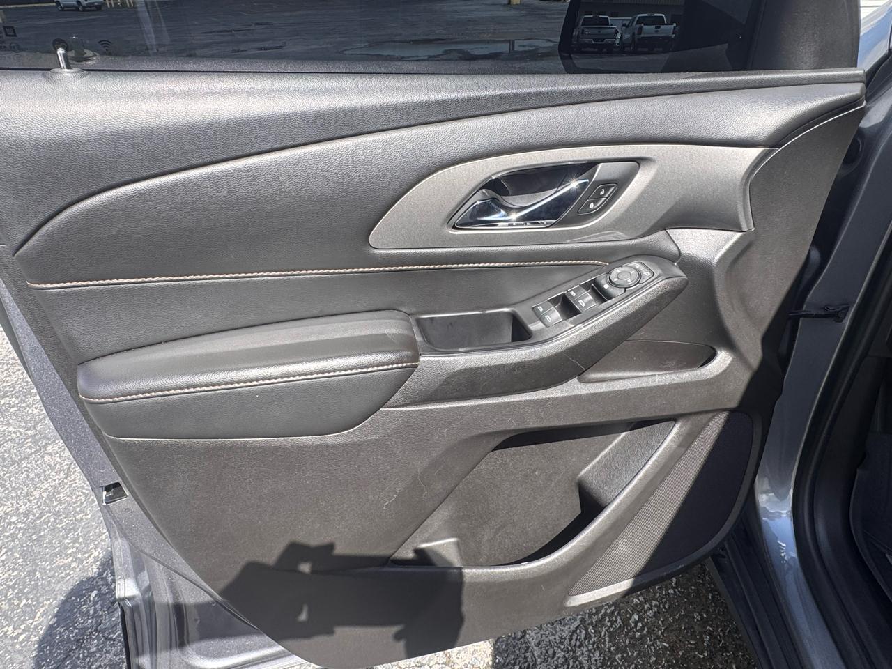 Chevrolet Traverse LT Cloth FWD 2019