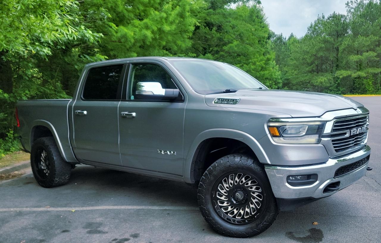 RAM 1500 Laramie Crew Cab SWB 4WD 2019