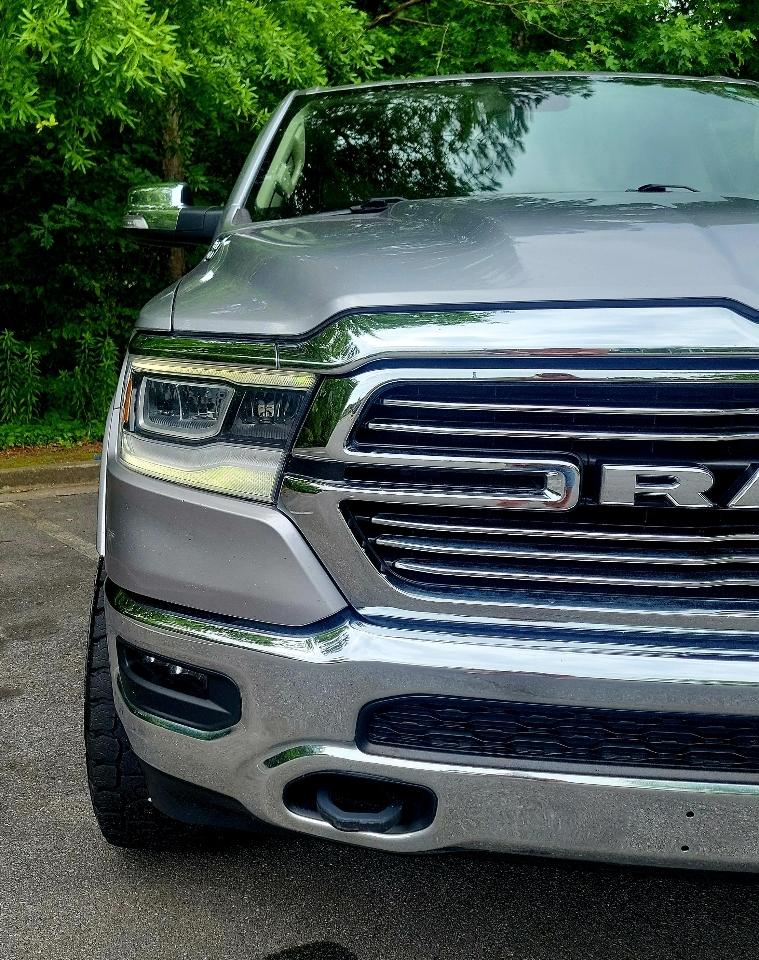 RAM 1500 Laramie Crew Cab SWB 4WD 2019